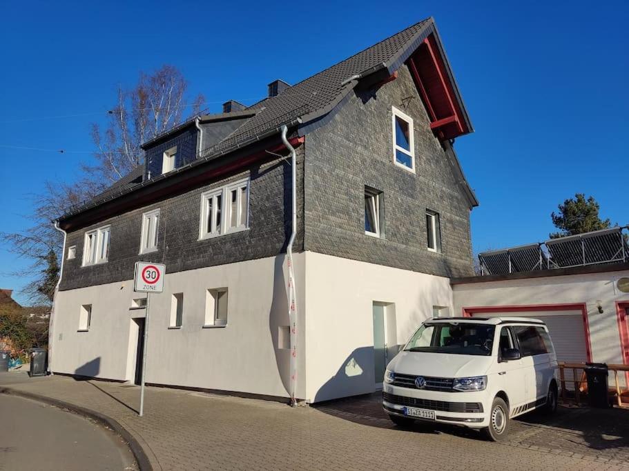 Kinderklinik, 600M Zum Bahnhof 2B Siegen Zewnętrze zdjęcie