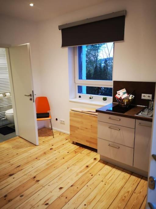 Kinderklinik, 600M Zum Bahnhof 2B Siegen Zewnętrze zdjęcie